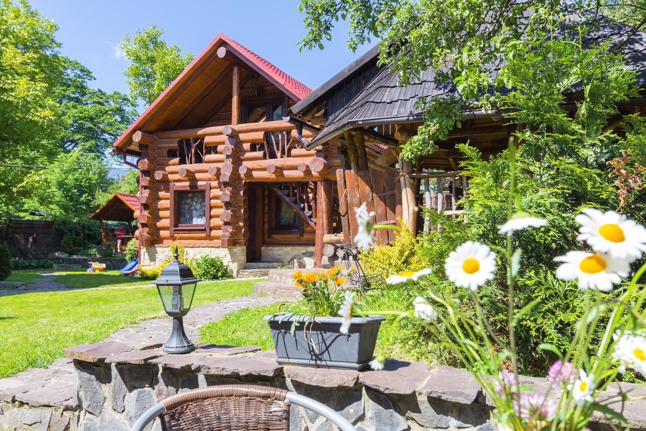 Adelis Hotel Jaremtsje Buitenkant foto